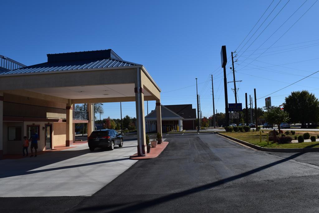 Royal Inn & Suites Douglasville Exteriér fotografie